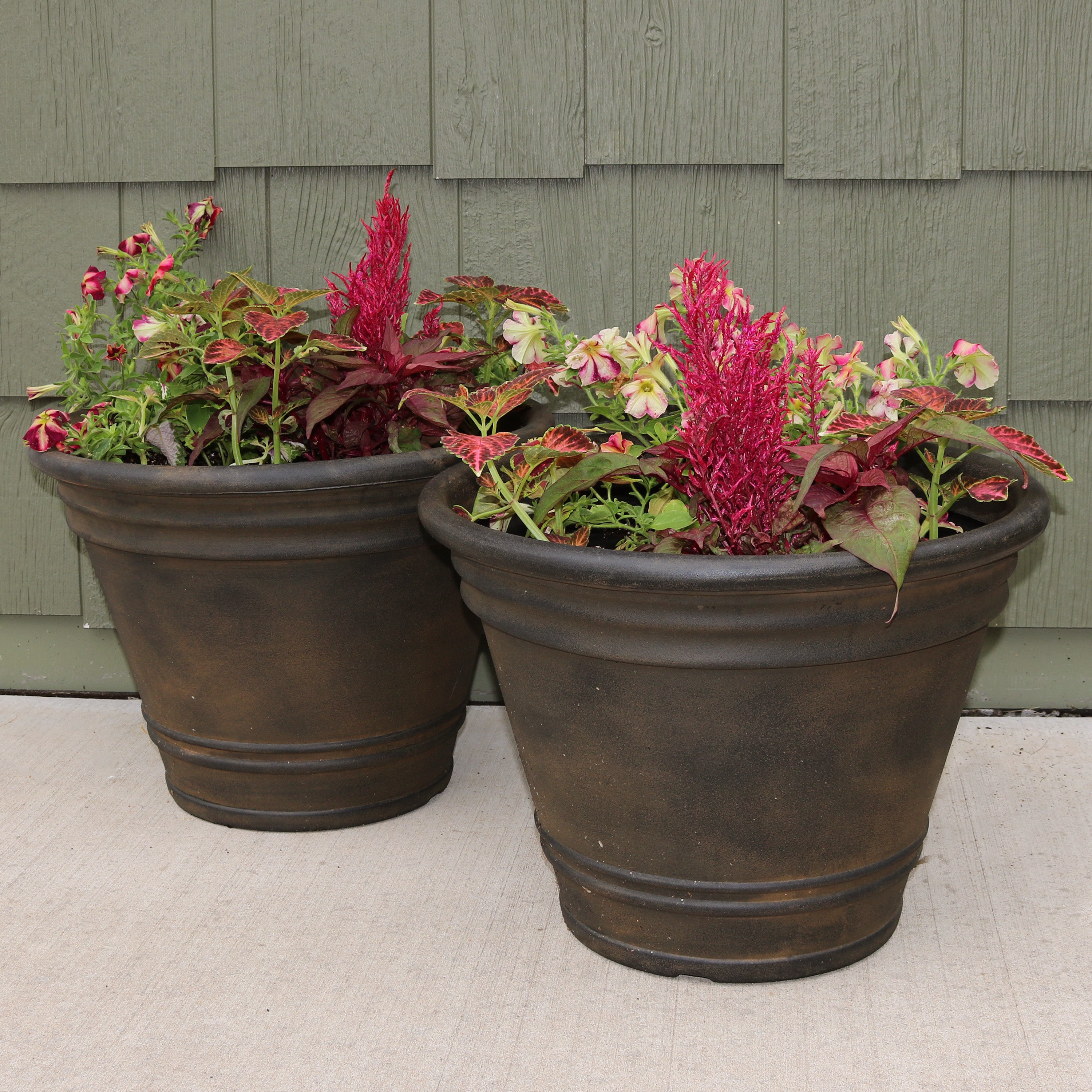 suncast 15-inch indoor/outdoor resin flower planter Sunnydaze Franklin Indoor and Outdoor Resin Planter, Sable Finish, 20-Inch Diameter – Serenity Health & Home Decor