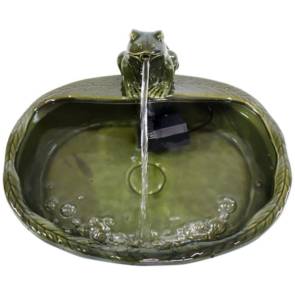 Sunnydaze Ceramic Solar Frog Outdoor Water Fountain, 7 Inch Tall, Includes Solar Pump and Panel